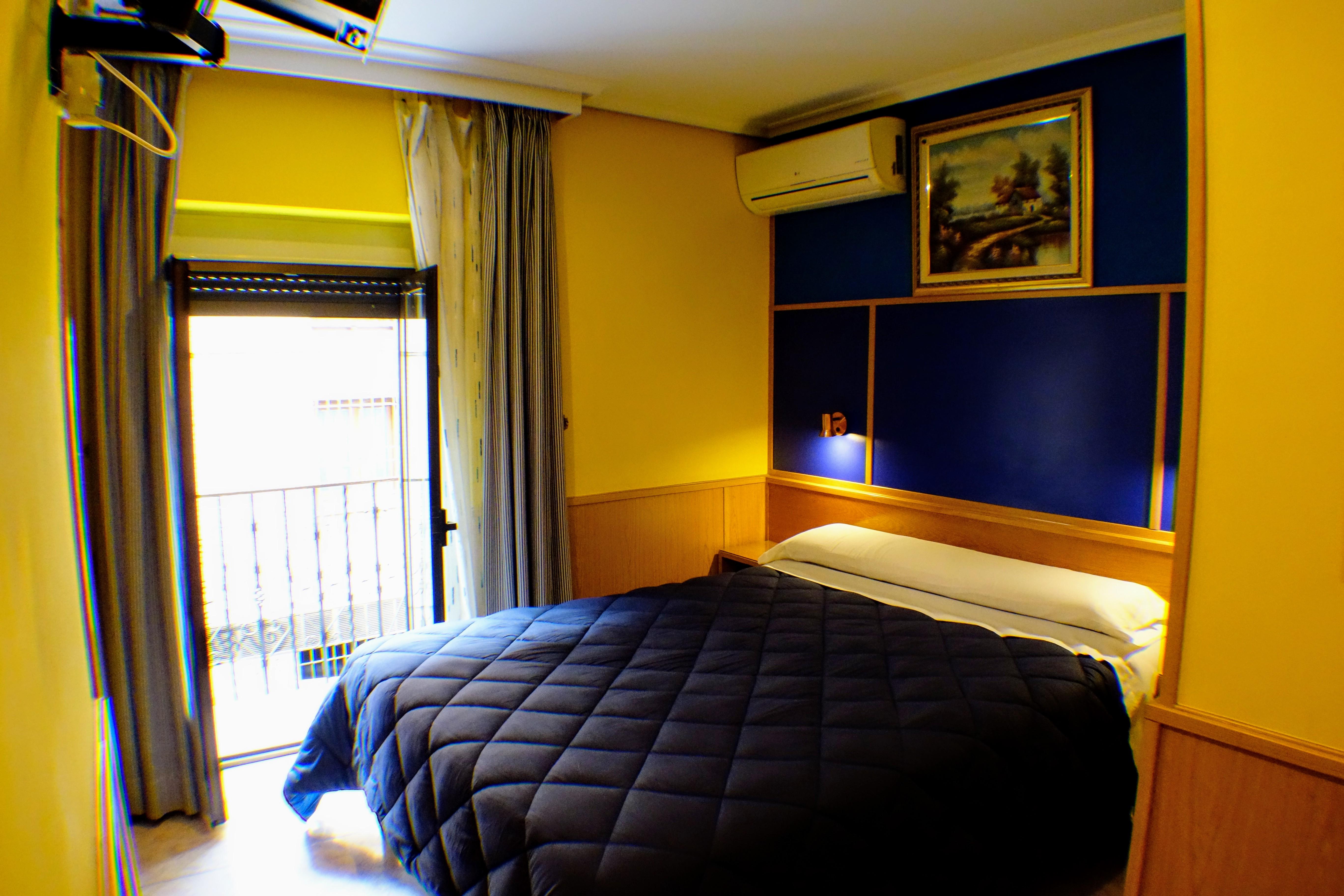 โอสตัล บ็อกเซส Hotel โตเลโด ภายนอก รูปภาพ